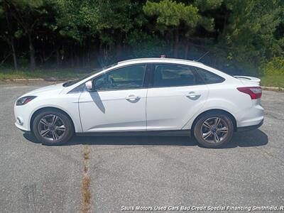 2014 Ford Focus SE - Photo 8 - Smithfield, NC 27577