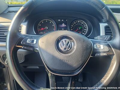 2018 Volkswagen Atlas V6 SE   - Photo 10 - Smithfield, NC 27577