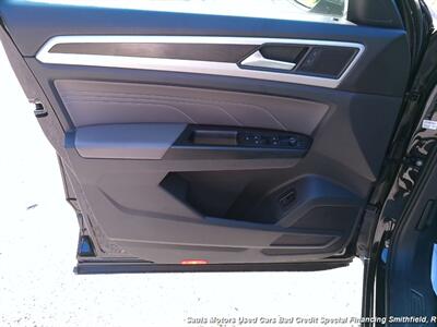 2021 Volkswagen Atlas V6 SE 4Motion   - Photo 9 - Smithfield, NC 27577