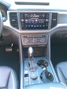 2021 Volkswagen Atlas V6 SE 4Motion   - Photo 12 - Smithfield, NC 27577