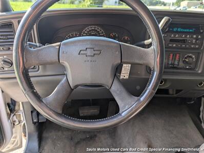 2005 Chevrolet Silverado 1500 Work Truck - Photo 10 - Smithfield, NC 27577