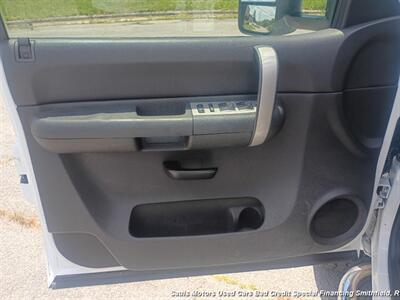 2007 Chevrolet Silverado 2500 Work Truck - Photo 9 - Smithfield, NC 27577