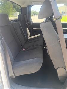 2007 Chevrolet Silverado 2500 Work Truck - Photo 18 - Smithfield, NC 27577
