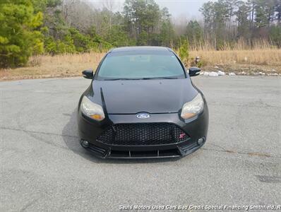 2014 Ford Focus ST - Photo 2 - Smithfield, NC 27577