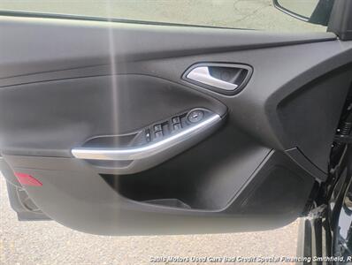 2014 Ford Focus ST - Photo 9 - Smithfield, NC 27577