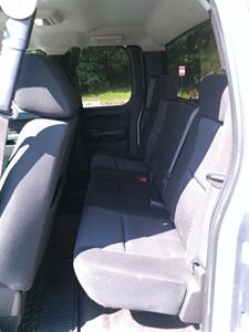 2011 GMC Sierra 1500 SLE   - Photo 15 - Smithfield, NC 27577