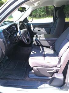 2011 GMC Sierra 1500 SLE   - Photo 13 - Smithfield, NC 27577