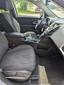 2015 Chevrolet Equinox LT - Photo 18 - Smithfield, NC 27577