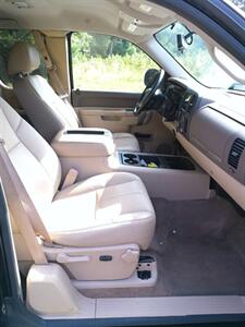 2012 GMC Sierra 1500 SLE   - Photo 15 - Smithfield, NC 27577