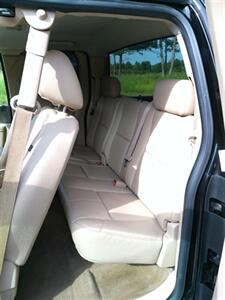 2012 GMC Sierra 1500 SLE   - Photo 14 - Smithfield, NC 27577