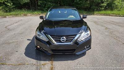2017 Nissan Altima 2.5 - Photo 2 - Smithfield, NC 27577