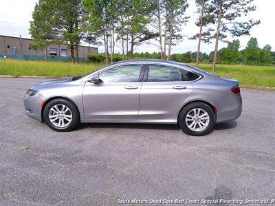 2015 Chrysler 200 Limited   - Photo 8 - Smithfield, NC 27577