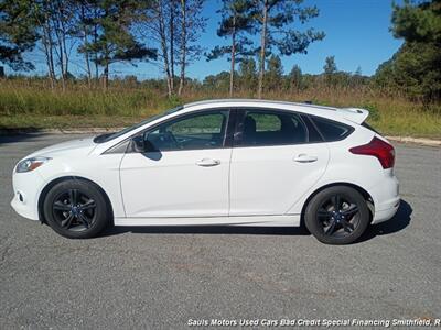 2012 Ford Focus SE   - Photo 8 - Smithfield, NC 27577