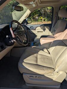 2011 GMC Yukon Denali - Photo 13 - Smithfield, NC 27577
