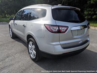 2017 Chevrolet Traverse LT - Photo 7 - Smithfield, NC 27577