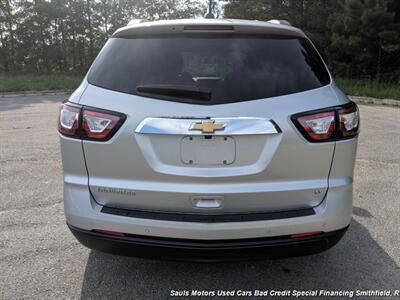 2017 Chevrolet Traverse LT - Photo 6 - Smithfield, NC 27577
