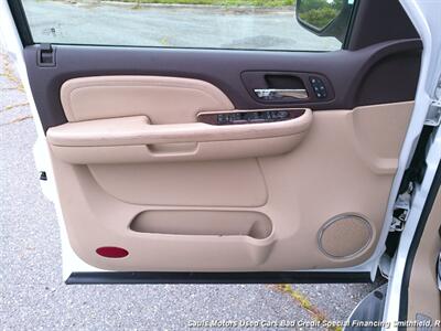 2009 GMC Yukon Denali - Photo 9 - Smithfield, NC 27577