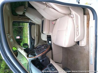 2009 GMC Yukon Denali - Photo 12 - Smithfield, NC 27577