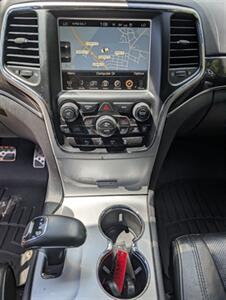 2015 Jeep Grand Cherokee Overland   - Photo 13 - Smithfield, NC 27577
