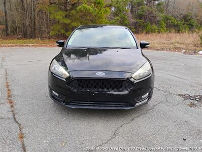 2016 Ford Focus SE   - Photo 2 - Smithfield, NC 27577