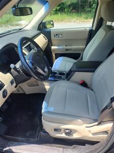 2016 Ford Flex SE   - Photo 13 - Smithfield, NC 27577