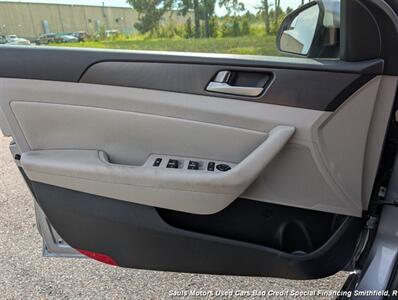 2016 Hyundai SONATA Sport - Photo 9 - Smithfield, NC 27577