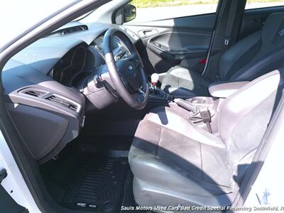 2016 Ford Focus RS   - Photo 13 - Smithfield, NC 27577