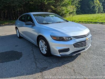 2017 Chevrolet Malibu LT - Photo 3 - Smithfield, NC 27577