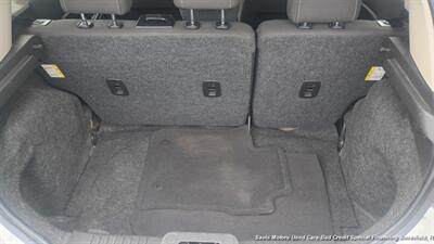 2019 Ford Fiesta SE   - Photo 16 - Smithfield, NC 27577