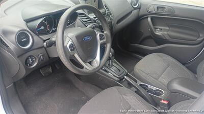 2019 Ford Fiesta SE   - Photo 14 - Smithfield, NC 27577