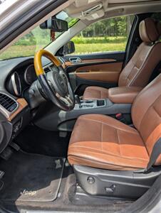 2013 Jeep Grand Cherokee Overland - Photo 13 - Smithfield, NC 27577