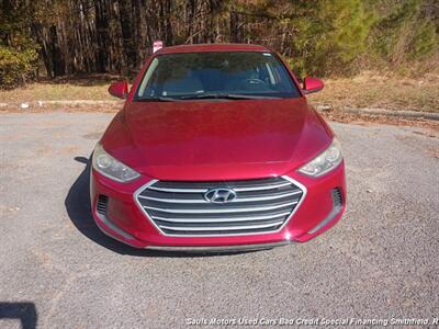 2017 Hyundai ELANTRA SE - Photo 2 - Smithfield, NC 27577