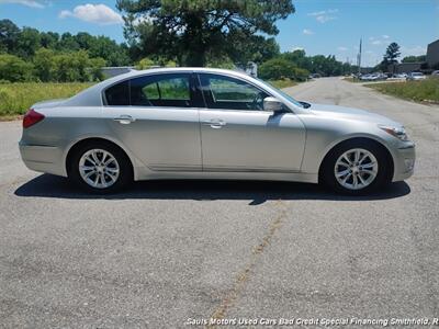 2013 Hyundai Genesis 3.8L   - Photo 4 - Smithfield, NC 27577