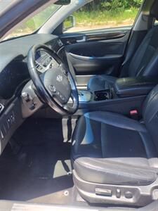 2013 Hyundai Genesis 3.8L   - Photo 13 - Smithfield, NC 27577