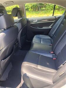 2013 Hyundai Genesis 3.8L   - Photo 15 - Smithfield, NC 27577
