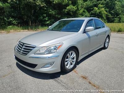 2013 Hyundai Genesis 3.8L   - Photo 1 - Smithfield, NC 27577