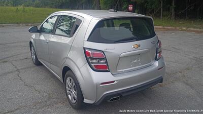 2020 Chevrolet Sonic LT   - Photo 7 - Smithfield, NC 27577