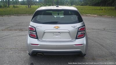 2020 Chevrolet Sonic LT   - Photo 6 - Smithfield, NC 27577