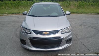 2020 Chevrolet Sonic LT   - Photo 2 - Smithfield, NC 27577