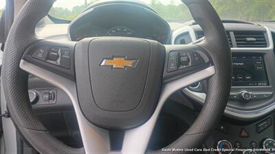 2020 Chevrolet Sonic LT   - Photo 10 - Smithfield, NC 27577