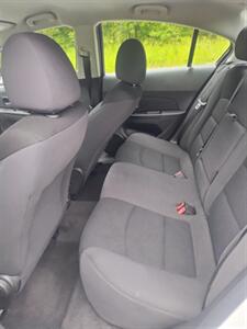 2014 Chevrolet Cruze 1LT Auto - Photo 14 - Smithfield, NC 27577