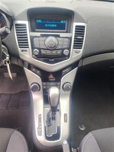 2014 Chevrolet Cruze 1LT Auto - Photo 11 - Smithfield, NC 27577