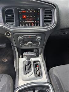 2015 Dodge Charger SXT   - Photo 12 - Smithfield, NC 27577