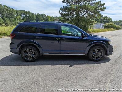 2018 Dodge Journey Crossroad   - Photo 4 - Smithfield, NC 27577