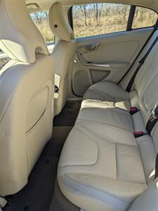 2014 Volvo S60 T5 - Photo 14 - Smithfield, NC 27577