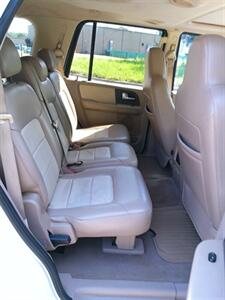 2005 Ford Expedition Eddie Bauer   - Photo 16 - Smithfield, NC 27577