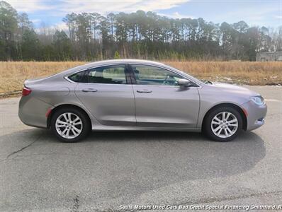 2016 Chrysler 200 Limited   - Photo 4 - Smithfield, NC 27577