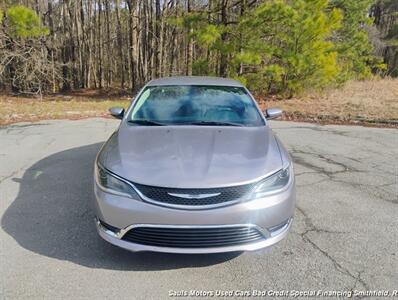 2016 Chrysler 200 Limited   - Photo 2 - Smithfield, NC 27577