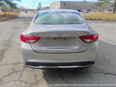 2016 Chrysler 200 Limited   - Photo 6 - Smithfield, NC 27577