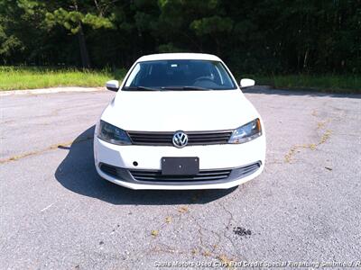 2012 Volkswagen Jetta SE PZEV   - Photo 2 - Smithfield, NC 27577